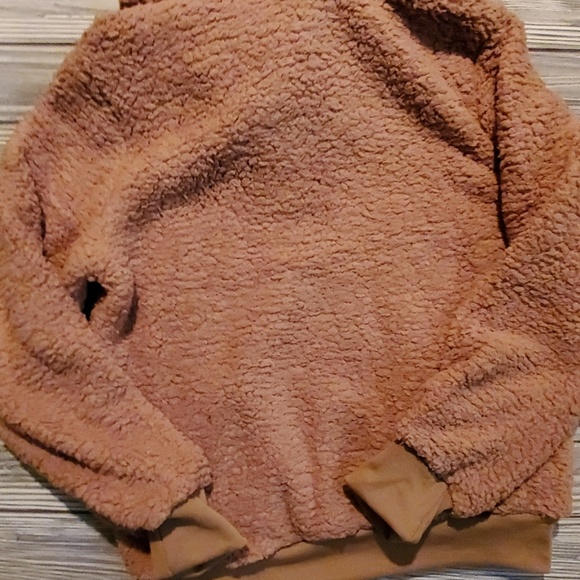 IN STOCK  Mocha Faux Fur Pullover - Picture 6 of 6